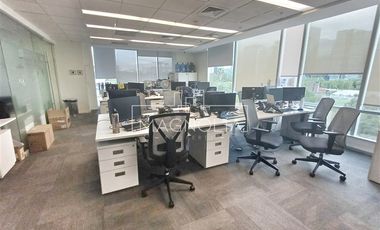 Amplia Oficina en Arriendo, Parque Araucano, Las Condes