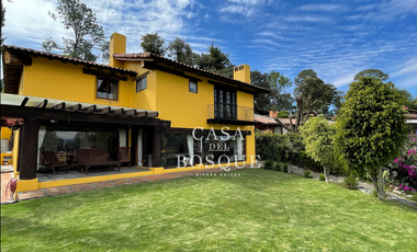 Casa en  venta en Avándaro, Valle de Bravo.