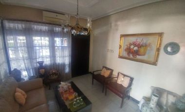 Di jual rumah tengah kota , jalan Rokan ,dekat jalan ciliwung, surabaya