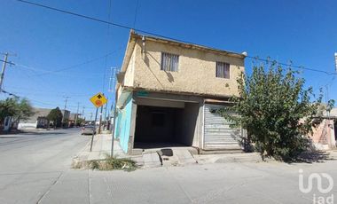 Se venden propiedad con 2 deptos y un local en esquina, cerca de Mi plaza Libramiento Cd Juárez Chih