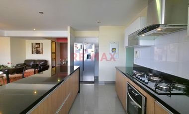 ¡Exclusivo Triplex En Venta En La Zona De Los Batallones – Santiago De Surco