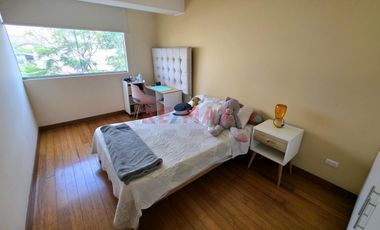 ¡Exclusivo Triplex En Venta En La Zona De Los Batallones – Santiago De Surco