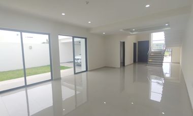 CASA EN VENTA FRACCIONAMIENTO PALMAS GREEN, MEDELLÍN DE BRAVO, VER.