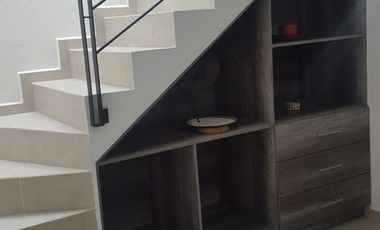 Rento casa Amueblada en Los Encinos El Marques Qro