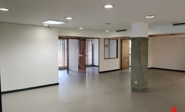 local en arriendo en estadio. Cod A6252