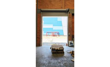 Bodega 1.000 M2 Zona Franca