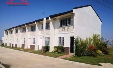 Townhouse for Sale in La Jolla Subdivision Rodriguez Montalban Rizal, contact Donald Portuguez