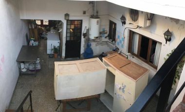 CASA TRES AMBIENTES Y COCHERA