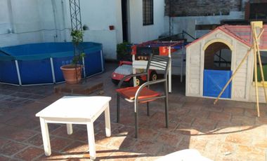 CASA TRES AMBIENTES Y COCHERA