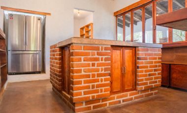 Vendo casa con escritura pública en Tepoztlán Morelos
