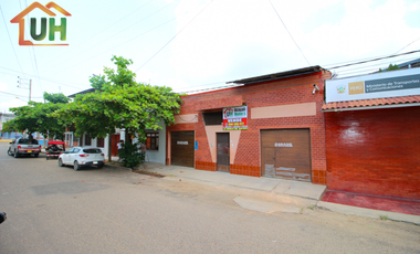 00309  VENTA CASA PUCALLPA SEMINOBLE + ALMACÉN  AC 612m2