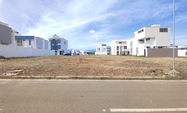 lote en venta en via bocono. Cod V31266