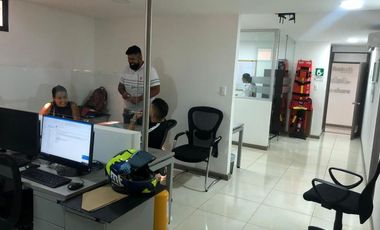 edificio en venta en avenida 30 de agosto. Cod V1421