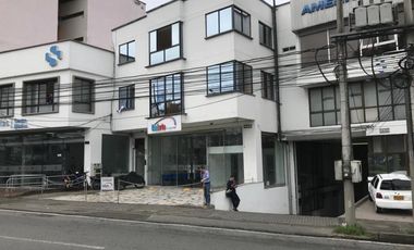 edificio en venta en avenida 30 de agosto. Cod V1421