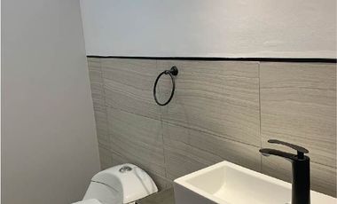 Preciosa Casa con Estilo Industrial Moderno en Fraccionamiento Privado