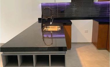 Preciosa Casa con Estilo Industrial Moderno en Fraccionamiento Privado