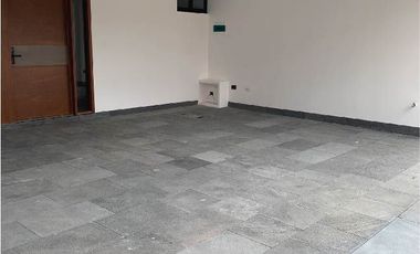 Preciosa Casa con Estilo Industrial Moderno en Fraccionamiento Privado