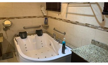 Venta de casa en Chanis GTA