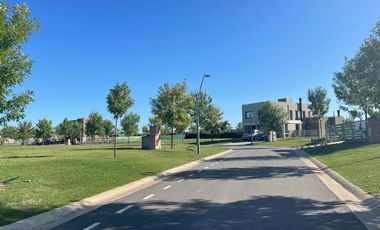 Lote interno con excelente ubicacion en Araucarias, Puertos/