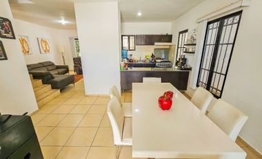 Casa Grande · 3 Recamaras con Estudio · Zona Sur · Seguridad · Gran Santa Fe 3