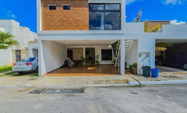 Casa Grande · 3 Recamaras con Estudio · Zona Sur · Seguridad · Gran Santa Fe 3