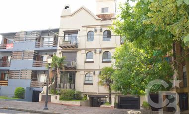 Departamento - Venta  - Cochera - San Isidro - 2 Domitorios