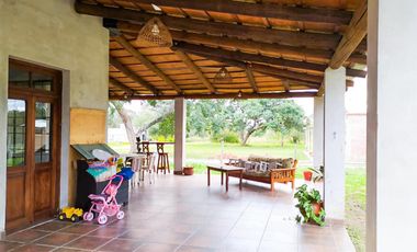 CASA EN VENTA COUNTRY LAS DELICIAS