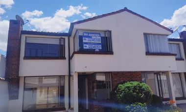 casa en arriendo en chía. Cod A7140301