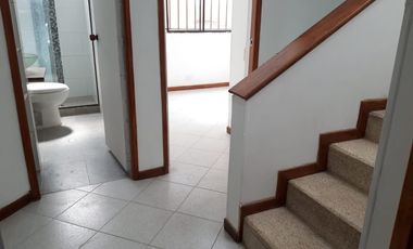 casa en arriendo en el dorado. Cod A27759