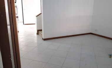 casa en arriendo en el dorado. Cod A27759