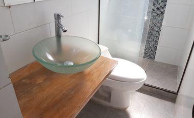 casa en arriendo en el dorado. Cod A27759