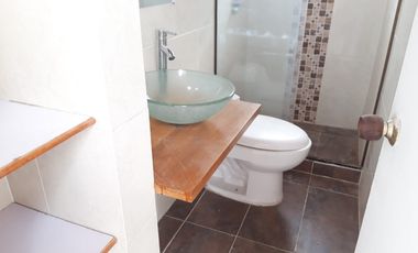 casa en arriendo en el dorado. Cod A27759