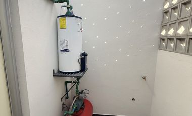 NORTE EN ZIBA DE UN PISO EXCELENTES ESPACIOS