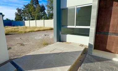 NORTE EN ZIBA DE UN PISO EXCELENTES ESPACIOS