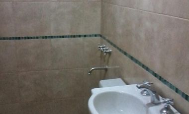 SE VENDE CASA EN LA LOBERIA
