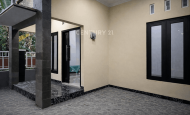 Rumah 2Lt Dekat Sleman City Hall Cocok Untuk Hunian