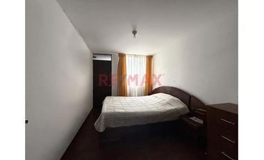 Venta De Departamento En Av Larco Frente A Ucv Urb. Fatima