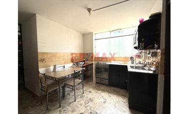 Venta De Departamento En Av Larco Frente A Ucv Urb. Fatima