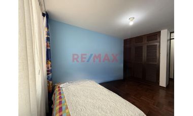 Venta De Departamento En Av Larco Frente A Ucv Urb. Fatima