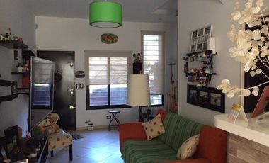 Casa en venta en Quilmes Este