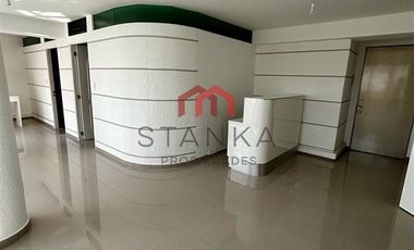 Oficina en Venta en Esmeralda