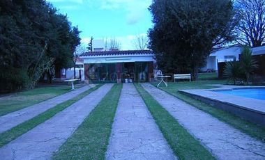 Jorge Nwebery 400 - Villa Carlos Paz - Córdoba