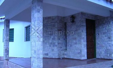 Jorge Nwebery 400 - Villa Carlos Paz - Córdoba