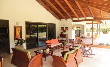 Casa para la Venta en La Ceja