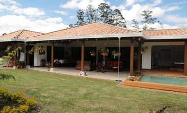Casa para la Venta en La Ceja