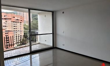 apartamento en arriendo en loma de san jose. Cod A6731