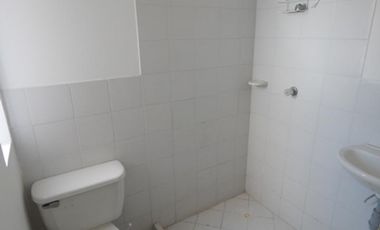 casa condominio en arriendo en la castellana. Cod A67110