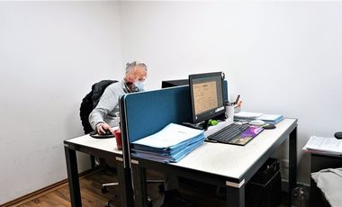 Oficina en Venta en Plaza Sotomayor.