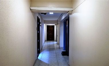 Oficina en Venta en Plaza Sotomayor.