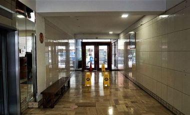 Oficina en Venta en Plaza Sotomayor.
